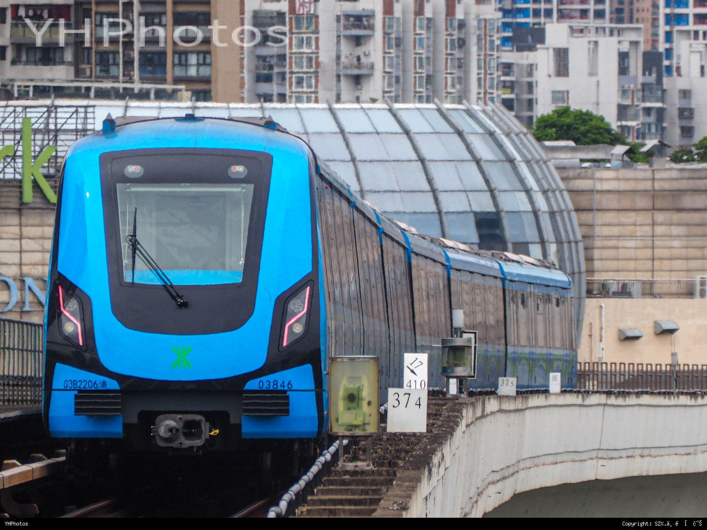 深铁三号线浦镇车