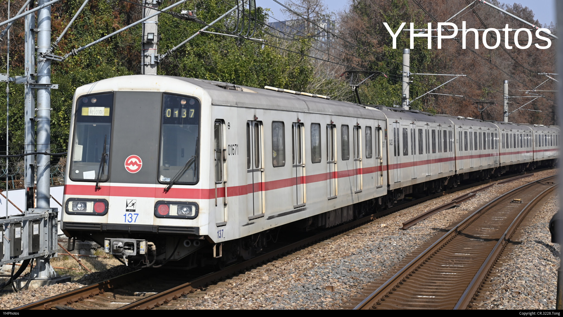 上海地铁老八137