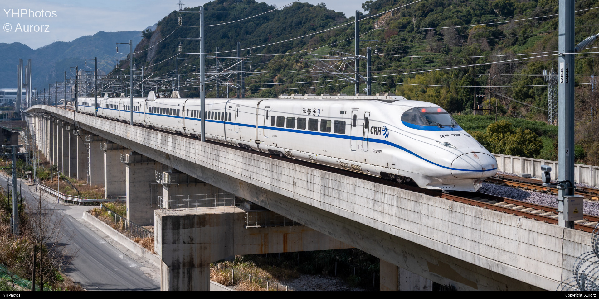 CRH2C进入温州北站