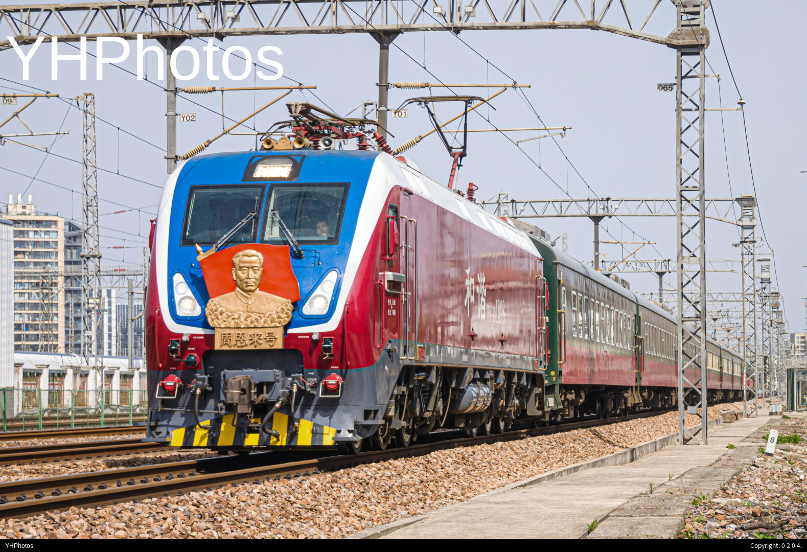 周恩来号牵引Y701