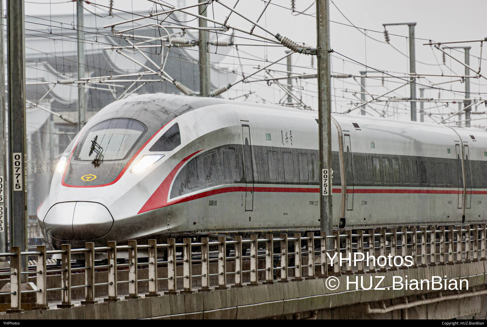 暴雨中的惠州南