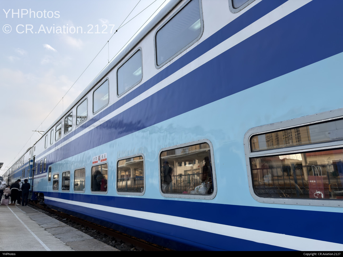 上海局湖蓝双层